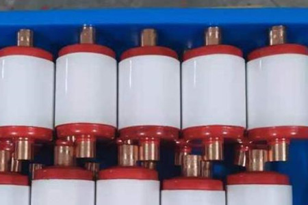 真空滅弧室的結構、工作原理、特點以及應用